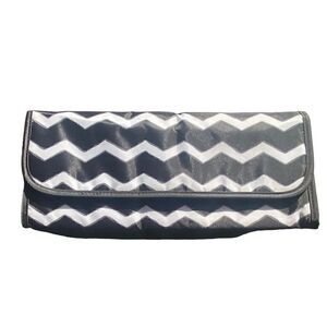 THIRTY ONE Thermal Bag Wine Bottle Black & White Grey Wavy Stripes  13.5" x 6"